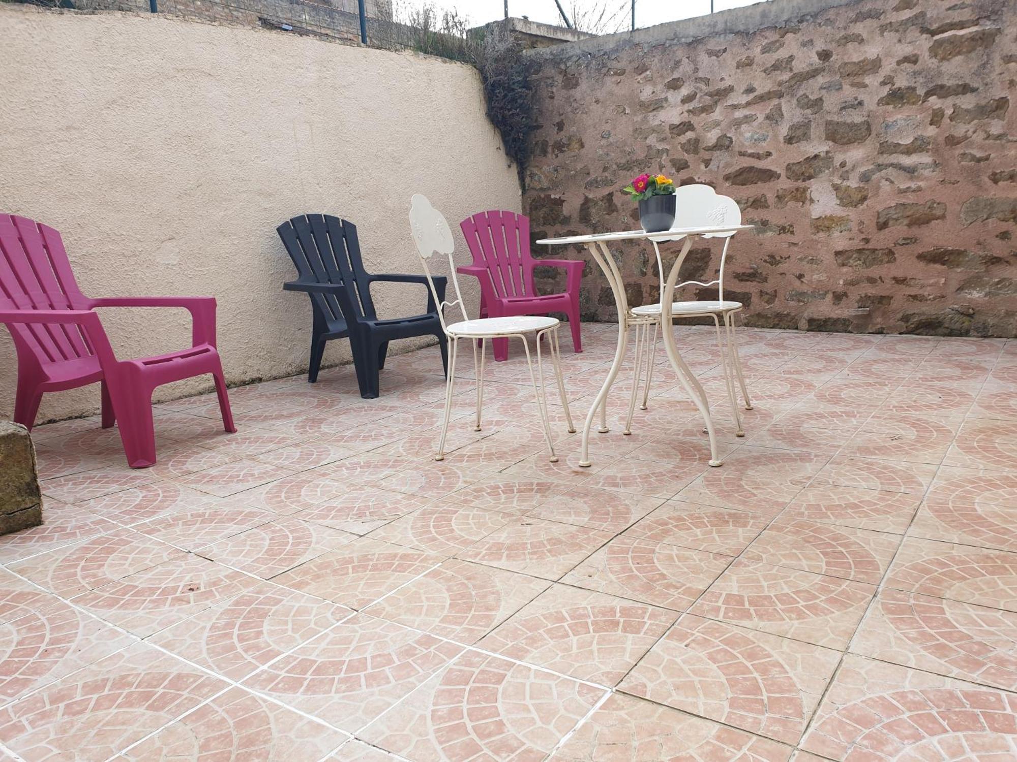 Chez Emile Cote Face Maison Entiere, 3 Chambres, 2 Salles De Bains,Jardin Et Terrasse Humes-Jorquenay Buitenkant foto