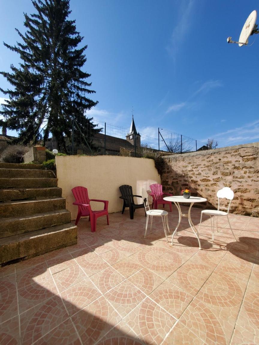 Chez Emile Cote Face Maison Entiere, 3 Chambres, 2 Salles De Bains,Jardin Et Terrasse Humes-Jorquenay Buitenkant foto